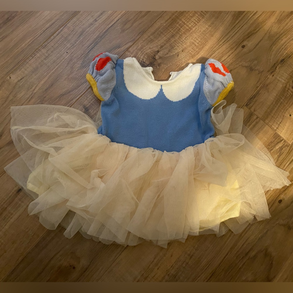 Snow White Baby Outfit 3-6 Months